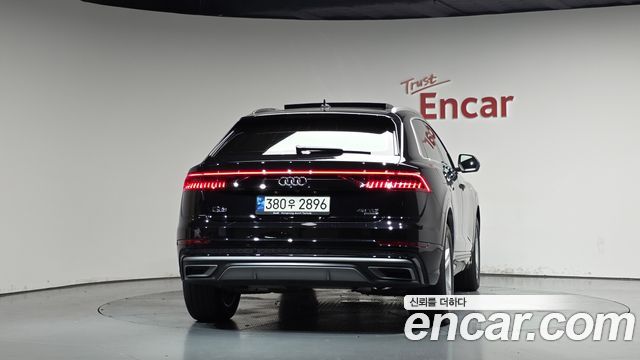 Audi Q8 (4M) 45 TDI Quattro Premium 2021 — фото 4
