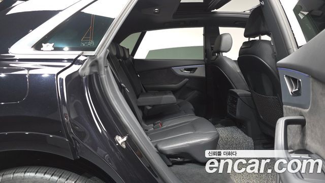 Audi Q8 (4M) 45 TDI Quattro Premium 2021 — фото 11