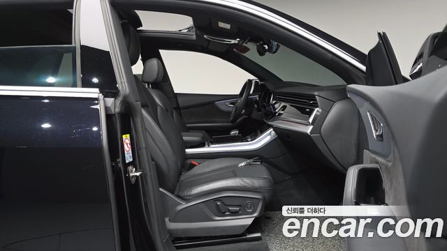 Audi Q8 (4M) 45 TDI Quattro Premium 2021 — фото 26