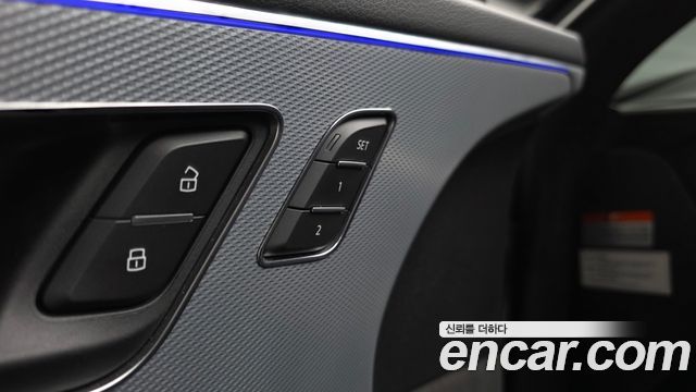 Audi Q8 (4M) 45 TDI Quattro Premium 2021 — фото 29
