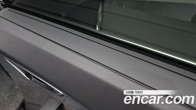 Audi Q8 (4M) 45 TDI Quattro Premium 2021 — фото 34