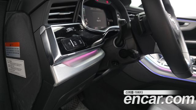 Audi Q8 (4M) 45 TDI Quattro Premium 2021 — фото 38