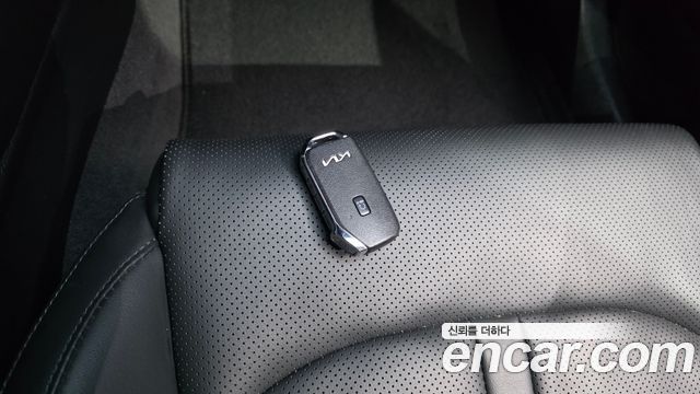 Kia K5 (III) 2.0 Prestige 2023 — фото 15