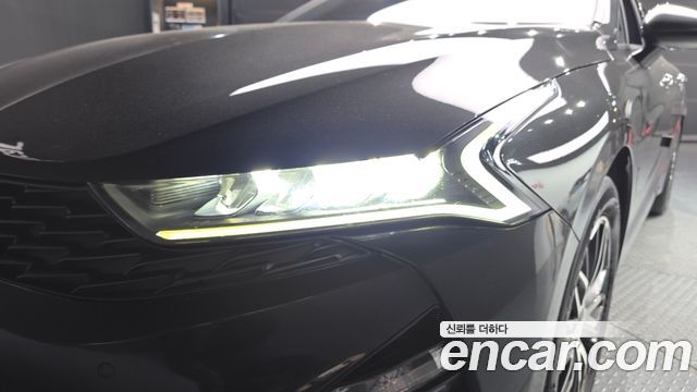 Kia K5 (III) 2.0 Prestige 2023 — фото 22