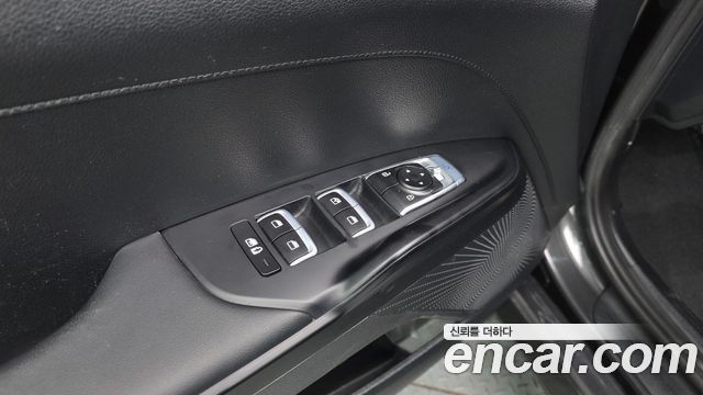 Kia K5 (III) 2.0 Prestige 2023 — фото 27