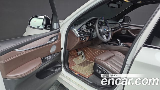 BMW X5 (F15) xDrive M50d 2015 — фото 10