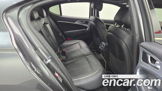 Genesis G70 2.0T Sport Package 2019 — фото 28