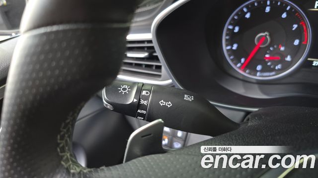 Genesis G70 2.0T Sport Package 2019 — фото 33