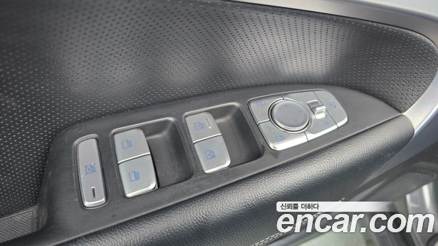 Genesis G70 2.0T Sport Package 2019 — фото 35