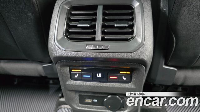 Volkswagen Tiguan Allspace 2.0 TDI Prestige 2020 — фото 22