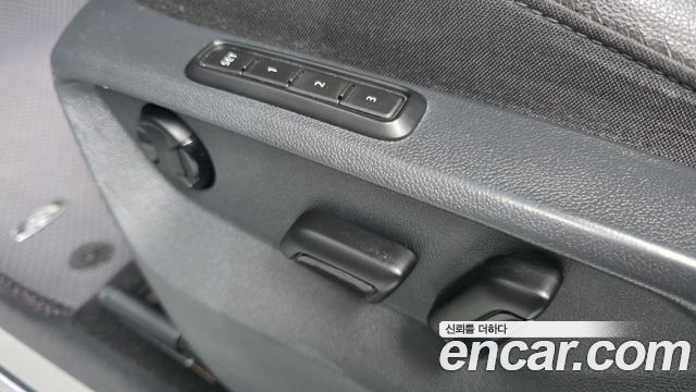 Volkswagen Tiguan Allspace 2.0 TDI Prestige 2020 — фото 35
