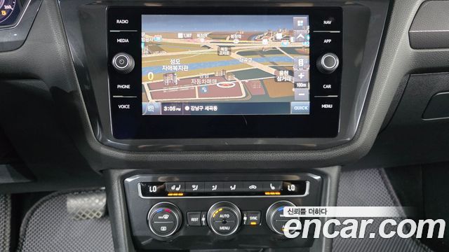 Volkswagen Tiguan Allspace 2.0 TDI Prestige 2020 — фото 38