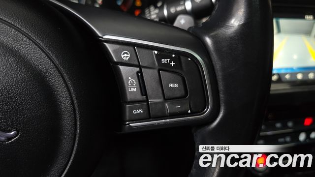 Jaguar XF (X260) 20d Portfolio AWD 2017 — фото 20