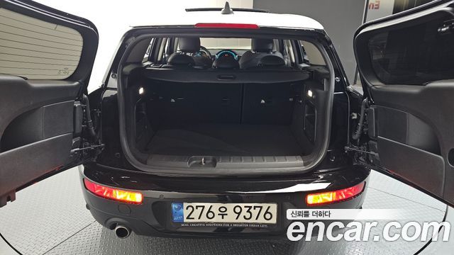 MINI Cooper Clubman Classic 2nd 2022 — фото 29