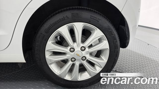 Chevrolet Next Spark LTZ 2017 — фото 21