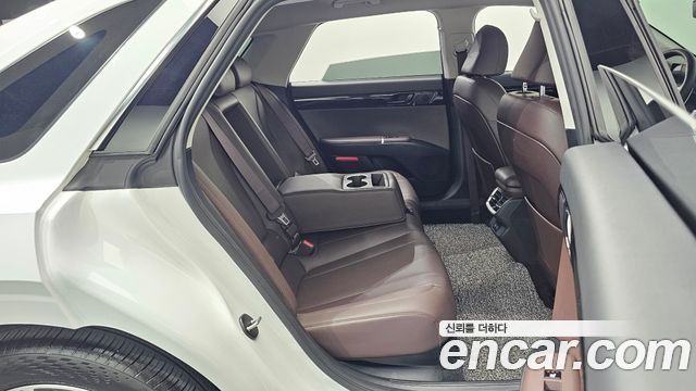 Hyundai Grandeur (GN7) 3.5 LPG 2WD Premium 2023 — фото 21