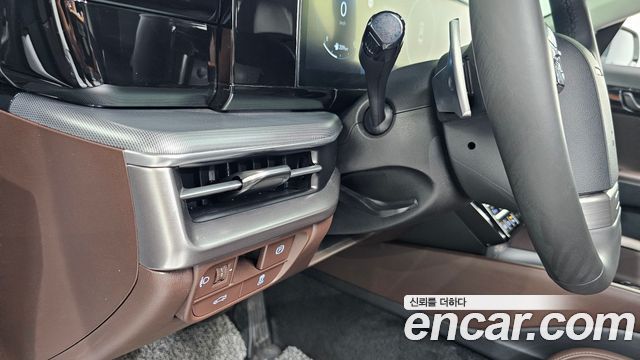 Hyundai Grandeur (GN7) 3.5 LPG 2WD Premium 2023 — фото 24