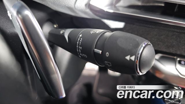 Peugeot 3008 (II) 1.5 BlueHDi GT Line 2019 — фото 16