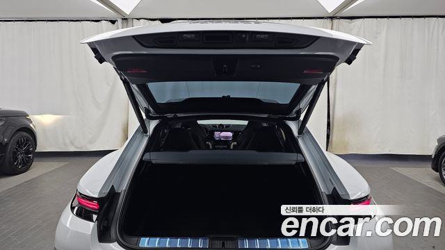 Porsche Panamera (976) 2.9 AWD 2024 — фото 18