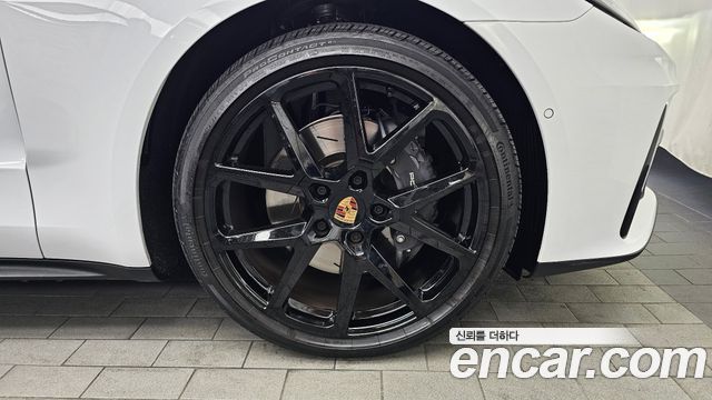 Porsche Panamera (976) 2.9 AWD 2024 — фото 21