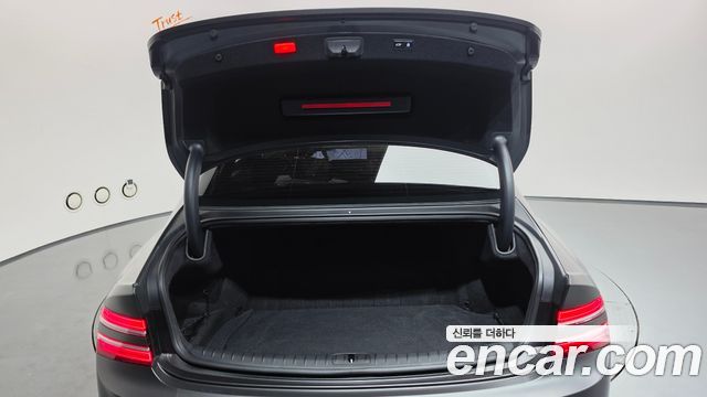 Genesis Electrified G80 (RG3) e-AWD 2026 — фото 20