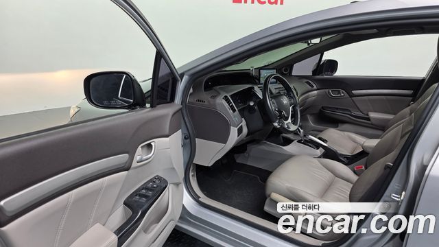 Honda Civic 1.8 LX 9th 2012 — фото 10