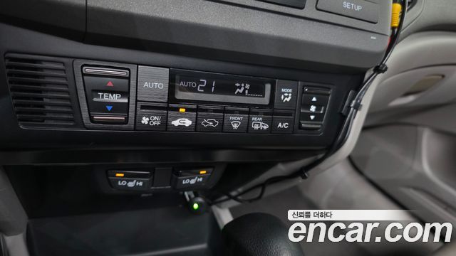 Honda Civic 1.8 LX 9th 2012 — фото 19