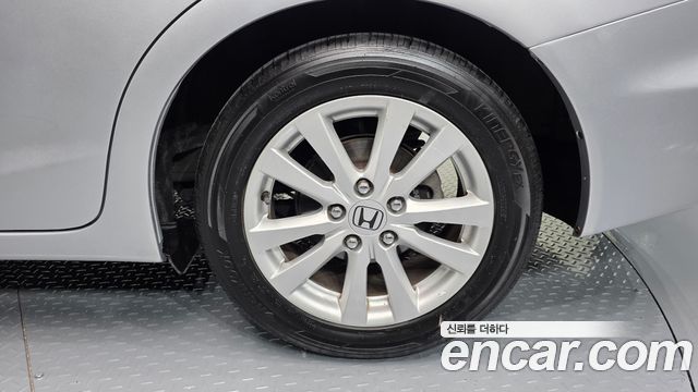 Honda Civic 1.8 LX 9th 2012 — фото 27