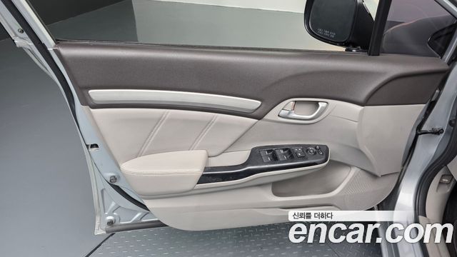 Honda Civic 1.8 LX 9th 2012 — фото 30