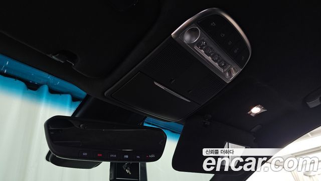 Genesis G90 3.8 AWD Prestige 2019 — фото 17