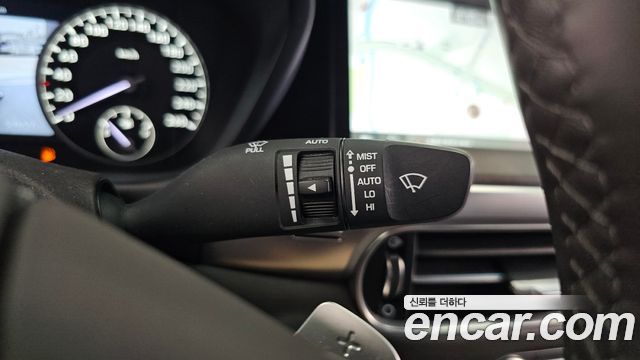 Genesis G90 3.8 AWD Prestige 2019 — фото 30