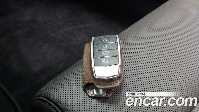 Genesis G90 3.8 AWD Prestige 2019 — фото 33
