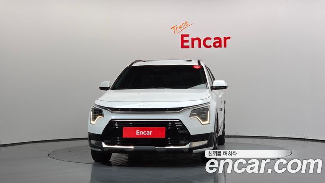Kia Niro Signature 2022 — фото 3