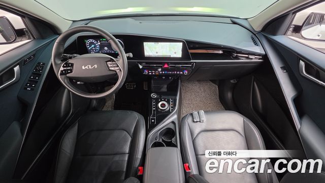 Kia Niro Signature 2022 — фото 7