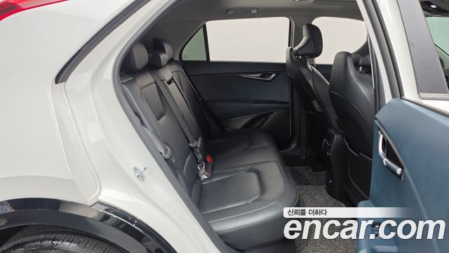 Kia Niro Signature 2022 — фото 11