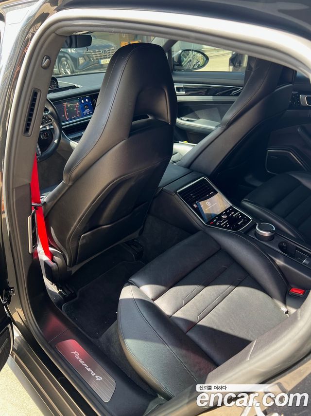 Porsche Panamera (971) 3.0 AWD 2018 — фото 15