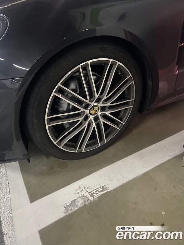 Porsche Panamera (971) 3.0 AWD 2018 — фото 20