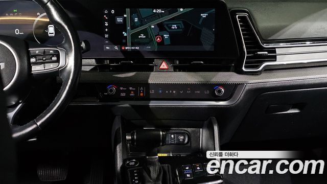 Kia Sportage (V) Diesel 2.0 2WD Prestige 2022 — фото 14