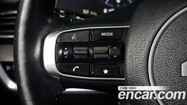 Kia Sportage (V) Diesel 2.0 2WD Prestige 2022 — фото 19