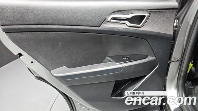Kia Sportage (V) Diesel 2.0 2WD Prestige 2022 — фото 25