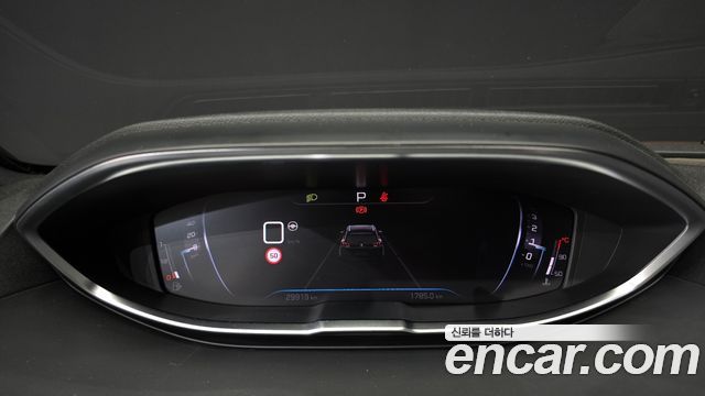 Peugeot 5008 (II) 1.2 Pure Tech GT 2024 — фото 8