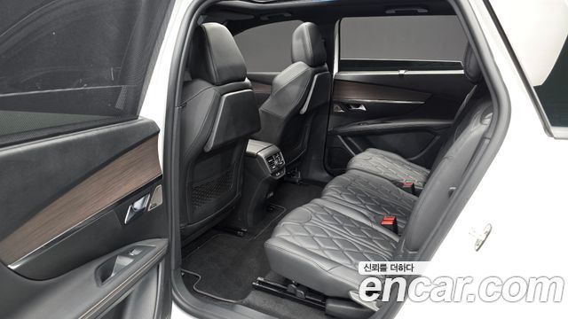 Peugeot 5008 (II) 1.2 Pure Tech GT 2024 — фото 15