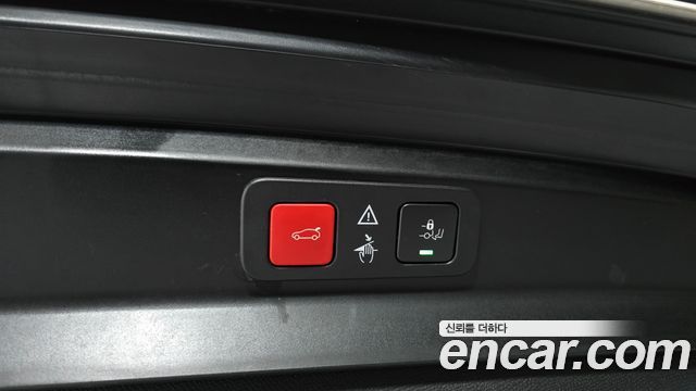 Peugeot 5008 (II) 1.2 Pure Tech GT 2024 — фото 21