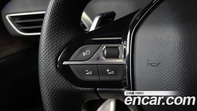 Peugeot 5008 (II) 1.2 Pure Tech GT 2024 — фото 34
