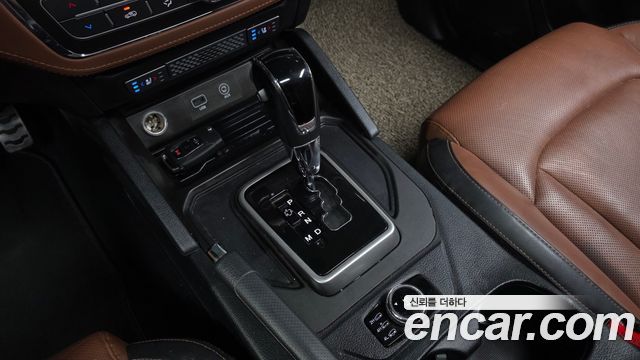 KG Mobility (SsangYong) Rexton Sports Diesel 2.2 4WD Noblesse 2018 — фото 9