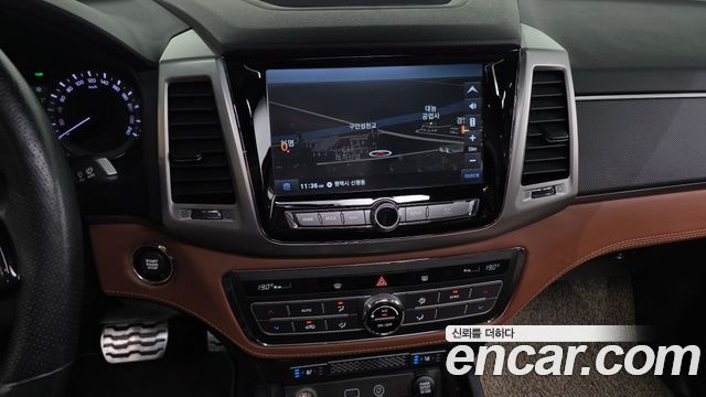KG Mobility (SsangYong) Rexton Sports Diesel 2.2 4WD Noblesse 2018 — фото 14