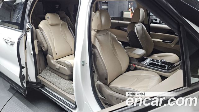 Kia Carnival (IV) Diesel 9-Seater Signature 2022 — фото 10