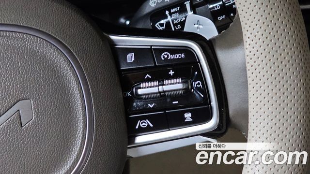 Kia Carnival (IV) Diesel 9-Seater Signature 2022 — фото 18