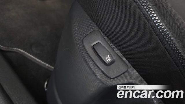 Renault Korea QM3 RE 2015 — фото 21