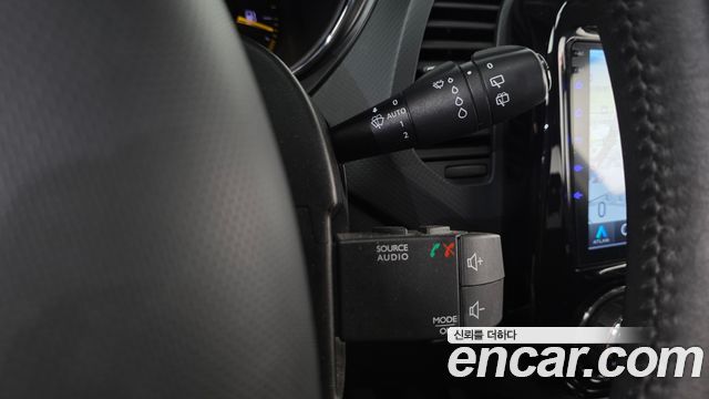 Renault Korea QM3 RE 2015 — фото 22